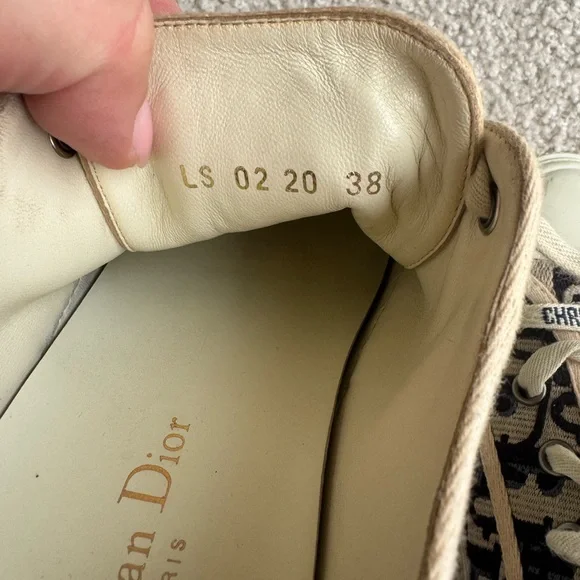 Dior Sneakers Authentic